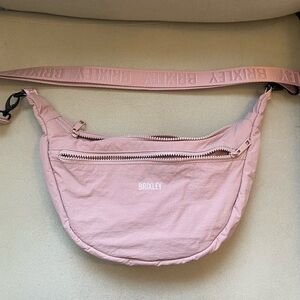 Brixley Crescent Bag in peony 🌸